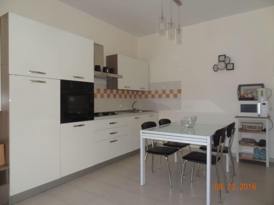 Appartamento Elegante Nuovissimo Quartu Sant'Elena Eksteriør billede