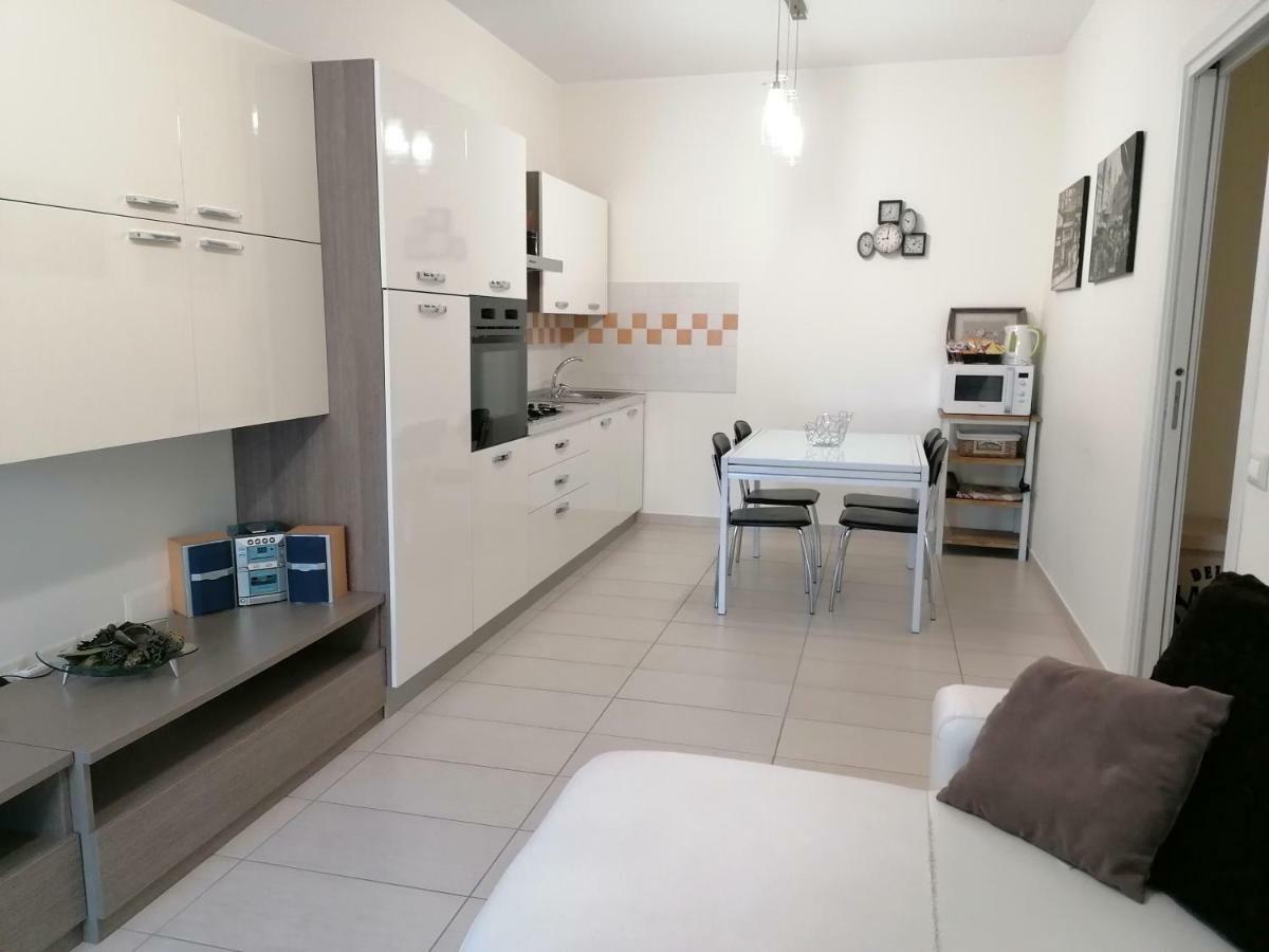 Appartamento Elegante Nuovissimo Quartu Sant'Elena Eksteriør billede