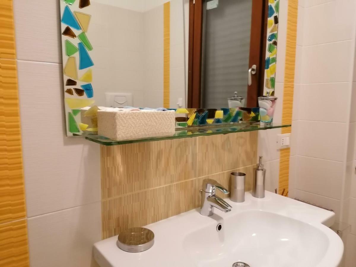 Appartamento Elegante Nuovissimo Quartu Sant'Elena Eksteriør billede