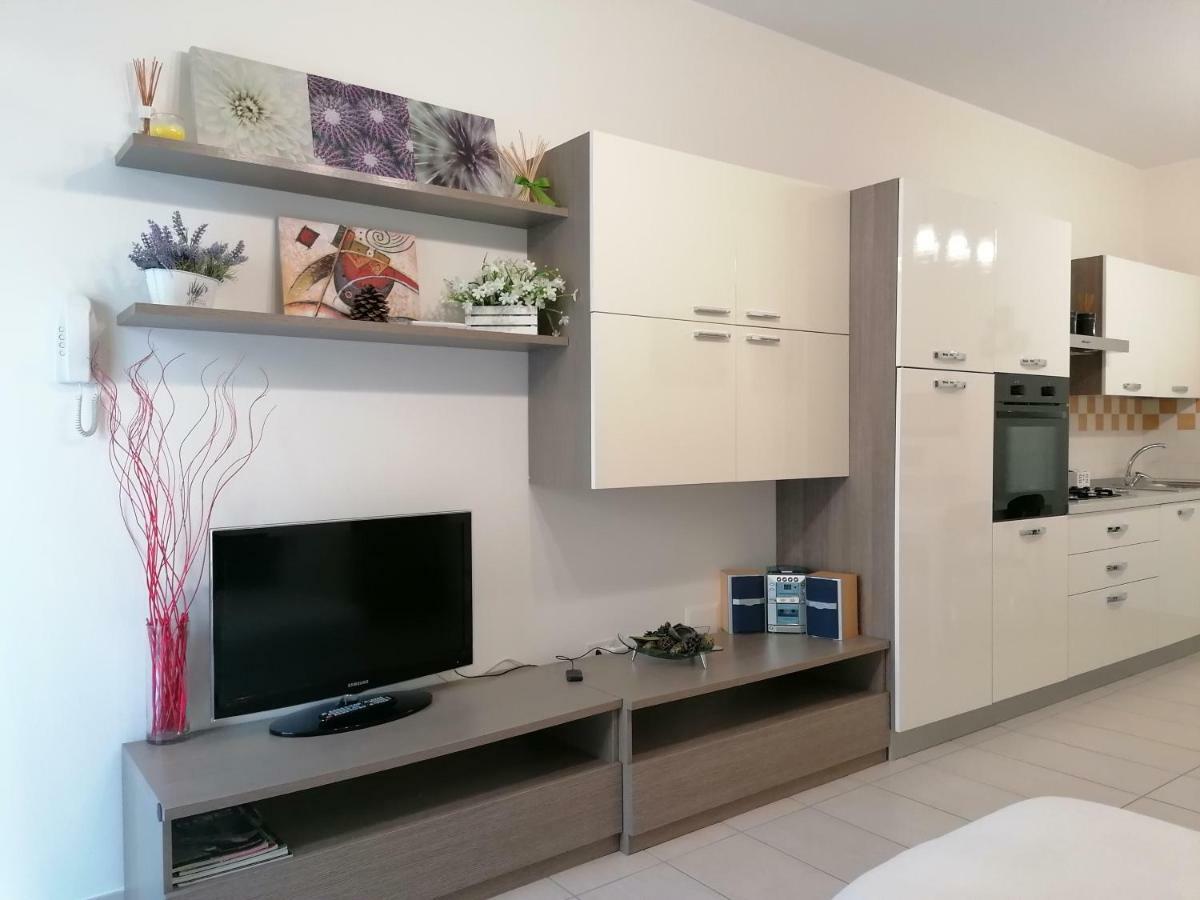 Appartamento Elegante Nuovissimo Quartu Sant'Elena Eksteriør billede
